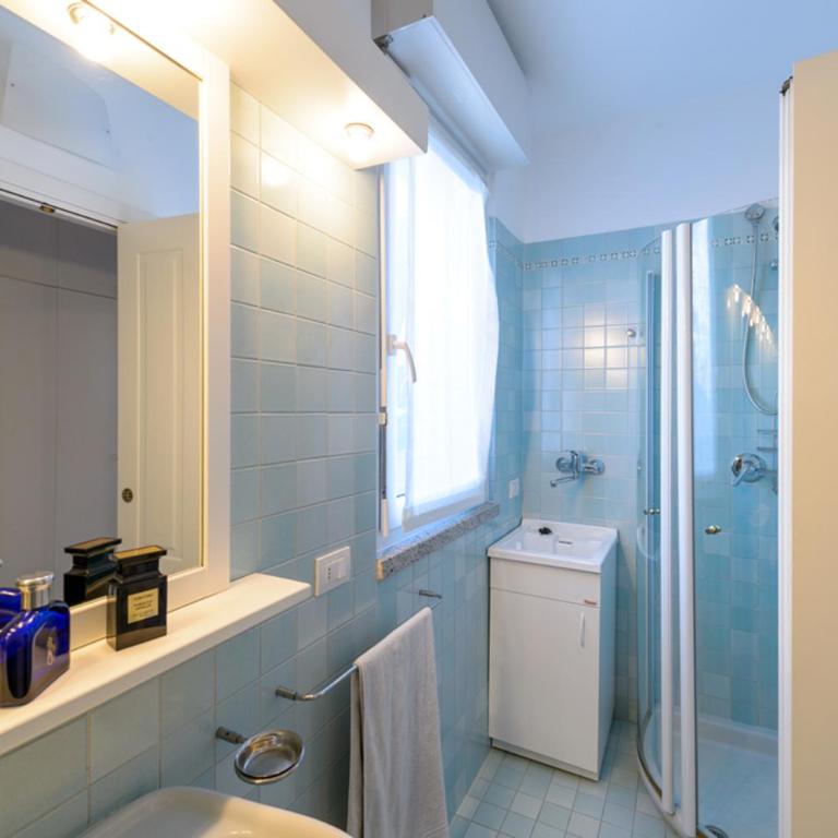 Sana Luxury Apartment - Appartamento con Vista Lago - 23
