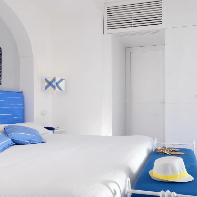 Relais Maresca Luxury Small Hotel & Terrace Restaurant - Attic Room with Private Solarium Terrace - 1