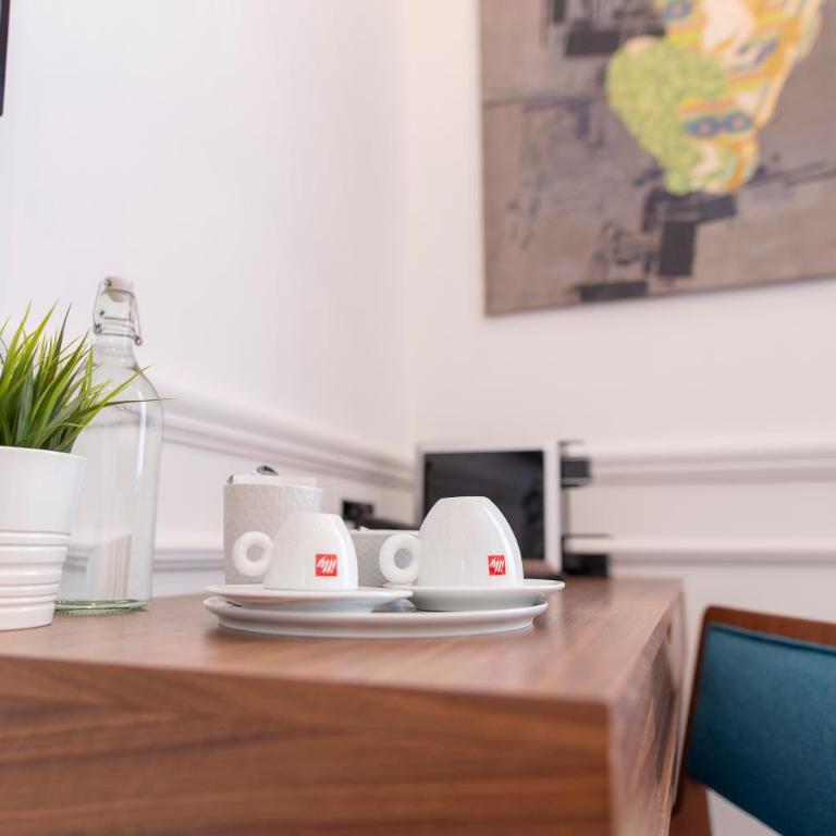 Public House Hotel - Standardna Jednokrevetna Soba sa Besplatnim Parkingom - 5