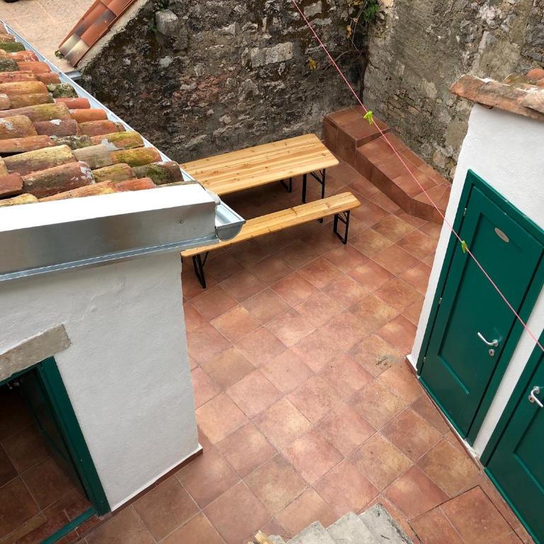 Chic & Stylish with Seaview-Terrace - Kotor Indah - Apartman - 4