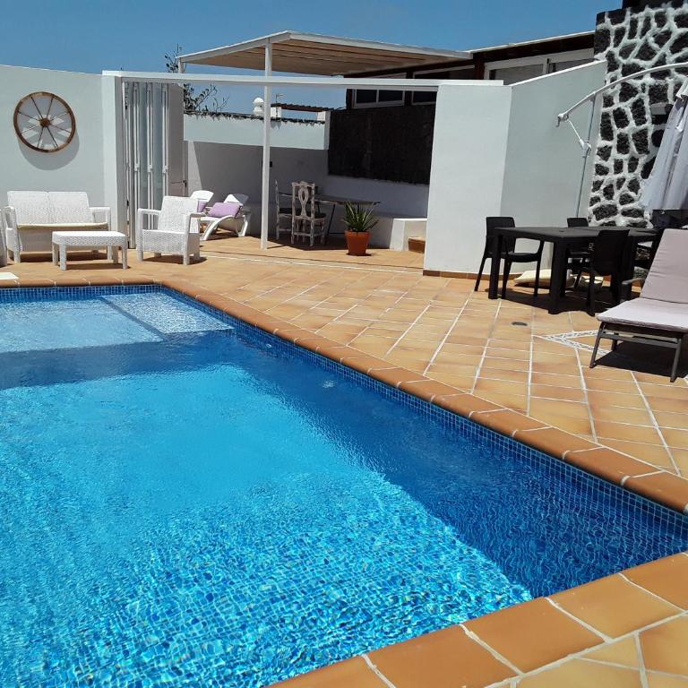 Las Arecas Mansion - Villa - 1