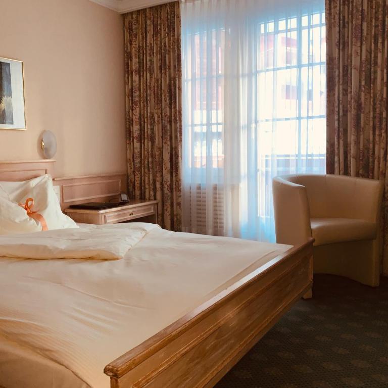 Wellnesshotel Schweizerhof - Einzelzimmer mit Queensize-Bett - 2