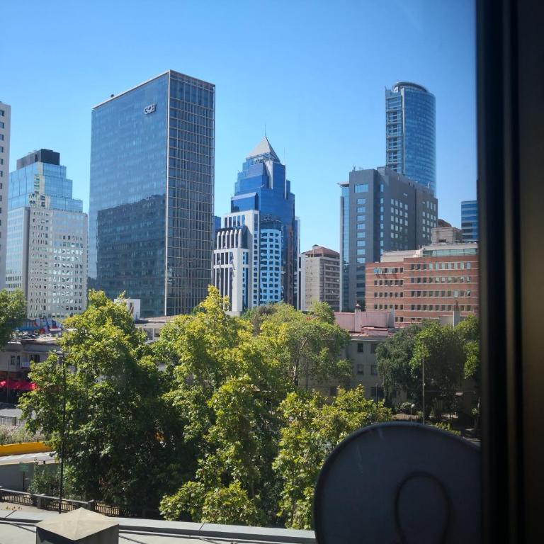 Lindo departamento a pasos del Centro comercial Costanera Center - Apartamento de 2 dormitorios - 43