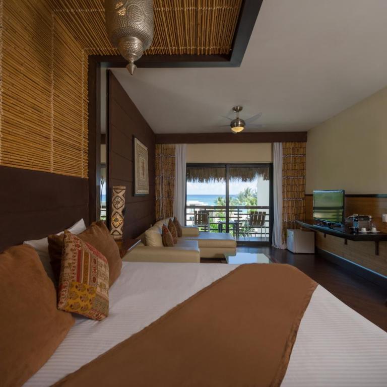 La Divina by Aldea Thai - Master Suite with Sea View - 4