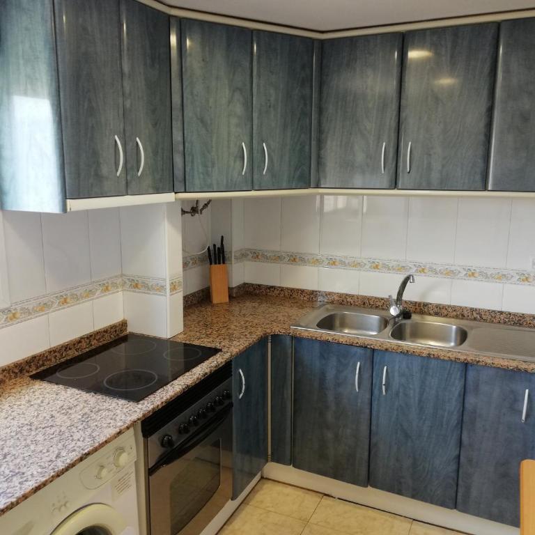 Apartamentos Infante Primera Linea - Solo Familias Serviplaya - Apartamento de 2 dormitorios - 1