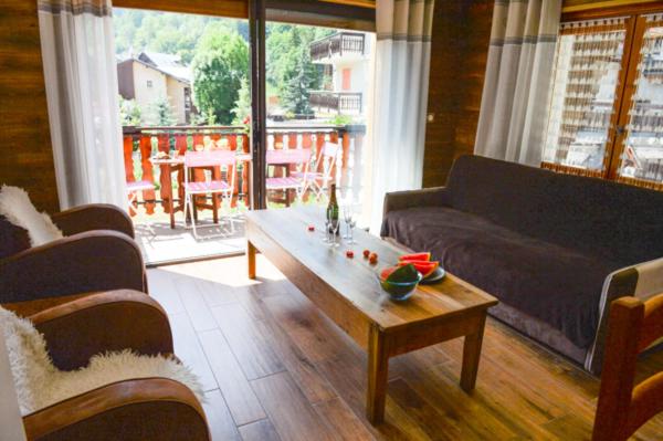 Chalet Les Gentianes - Appartement avec Vue sur la Montagne - 4