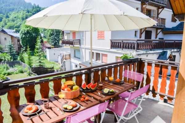 Chalet Les Gentianes - Appartement avec Vue sur la Montagne - 23