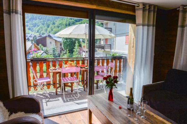Chalet Les Gentianes - Appartement avec Vue sur la Montagne - 19