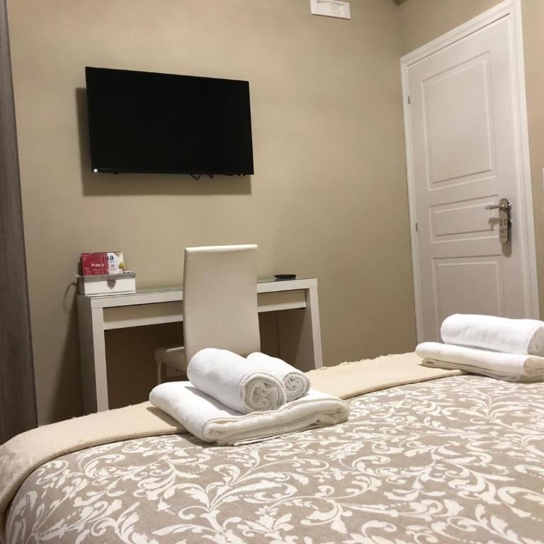 Pantheon Luxury Suite - Apartment - 15