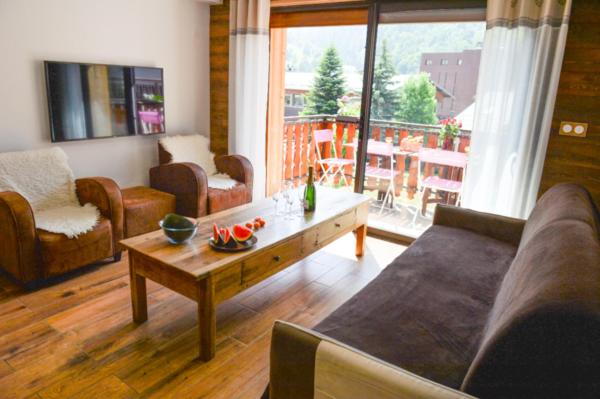 Chalet Les Gentianes - Appartement avec Vue sur la Montagne - 3