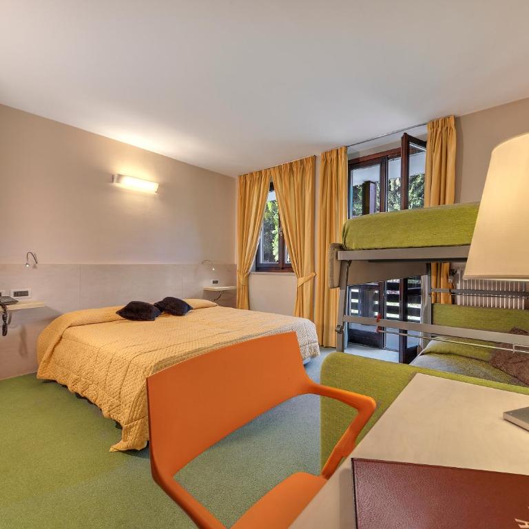Hotel Alaska - Camera Quadrupla Comfort - 3