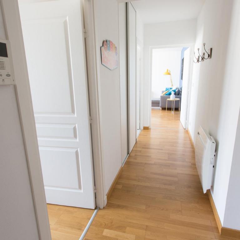 IN FRONT OF CATHEDERAL ! - Appartement 2 Chambres Deluxe - 14