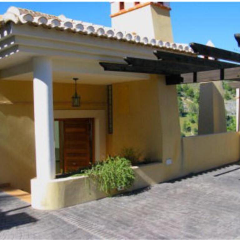 Cielos de Cotobro - Casa Unifamiliar de 3 dormitorios - 8