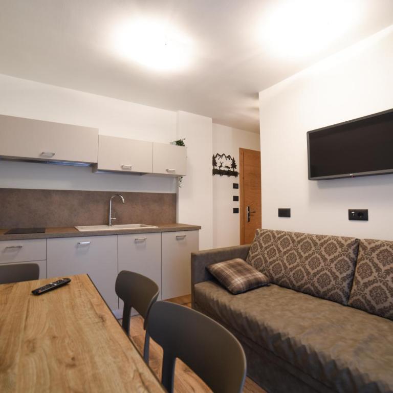 Residence & Wellness 3MILA - Two-Bedroom Apartment with Balcony and Terrace - 10