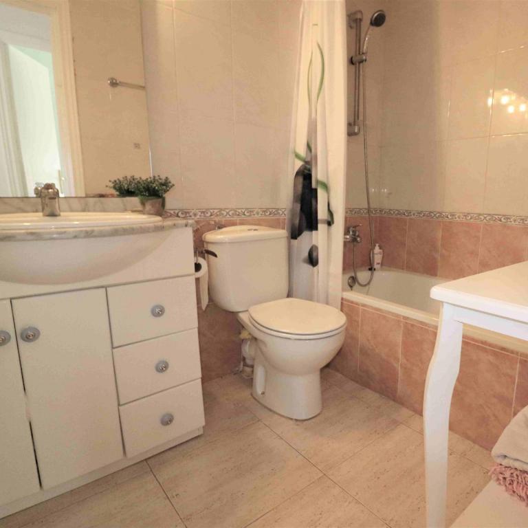 Pujada Puig Rom 126 Roses -Immo Barneda - Apartamento con terraza - 30
