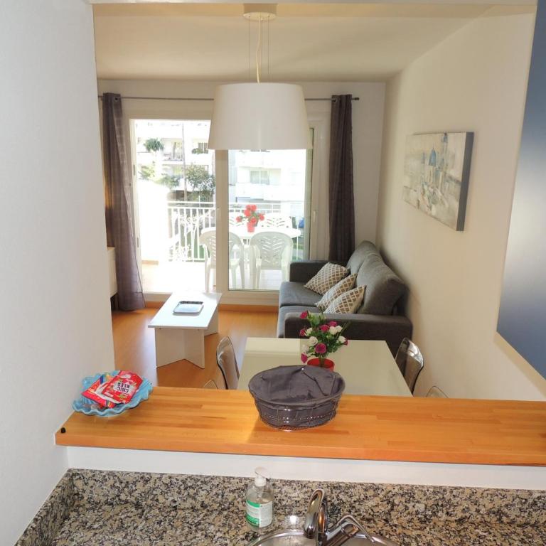 Royal Marine 2 240 Roses - Immo Barneda - Apartamento con vistas a la piscina - 9