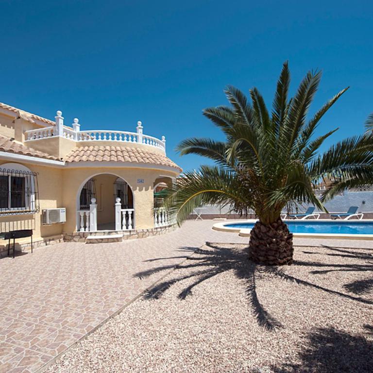 Villa Isabel - Three-Bedroom Villa - 6