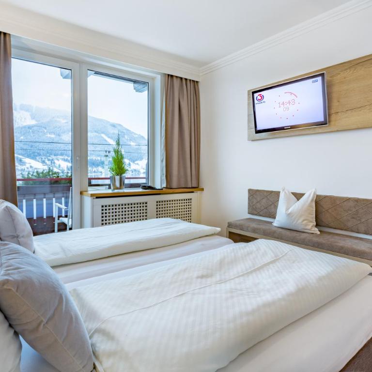 Hotel Seehof - Doppelzimmer mit Balkon - 1