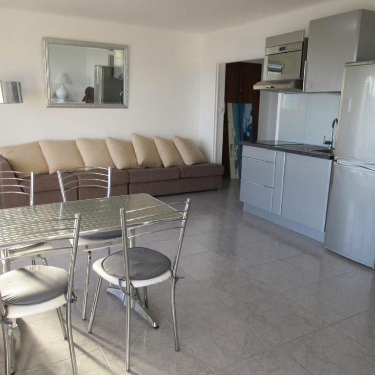 VUE MER 3 mn A PIED DE LA PLAGE LUMINEUX ET MODERNE - Apartment mit 2 Schlafzimmern - 4