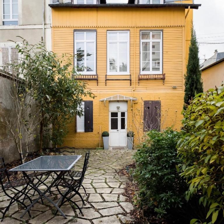 Appartement Bien-être 2 chambres au coeur de Cabourg - - Apartment - 28