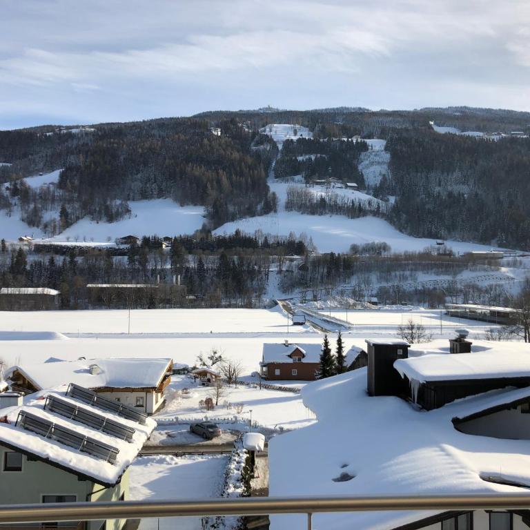 Sunshine Apartments - Great Mountain View - Apartment mit 2 Schlafzimmern und Balkon - 2