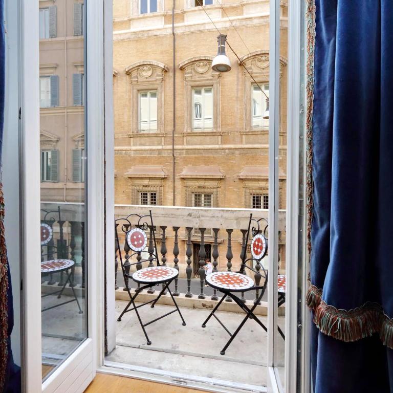 Amazing Piazza Venezia Suites - Appartamento Monolocale Deluxe con Balcone - 9