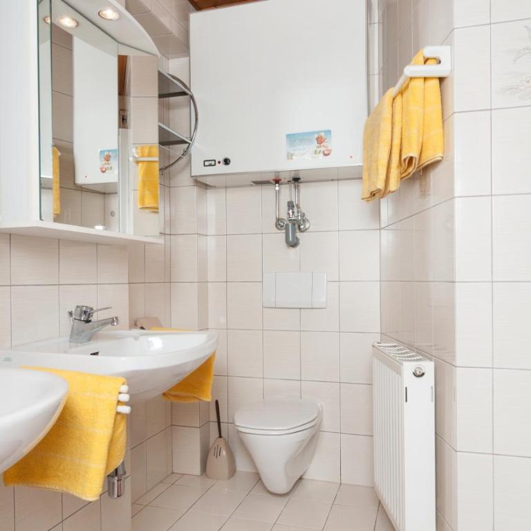 Appartement Haus Drobollach - Apartment mit 2 Schlafzimmern und Terrasse - 1