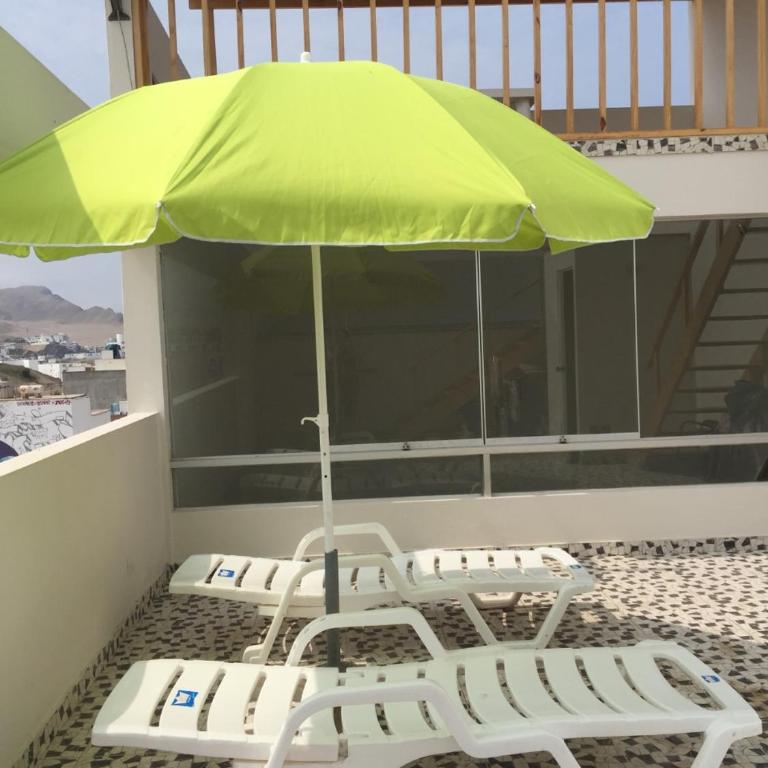Departamentos Playa San Bartolo - Three-Bedroom Apartment with Pool - 7