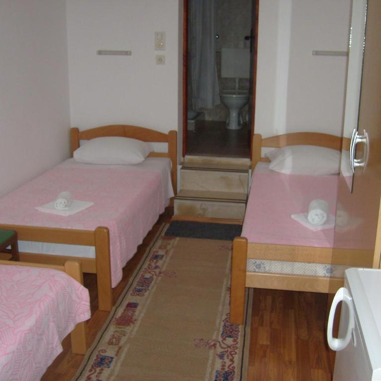 Apartments Bovan - Triple Room (3 Adults) with Terrace - 2