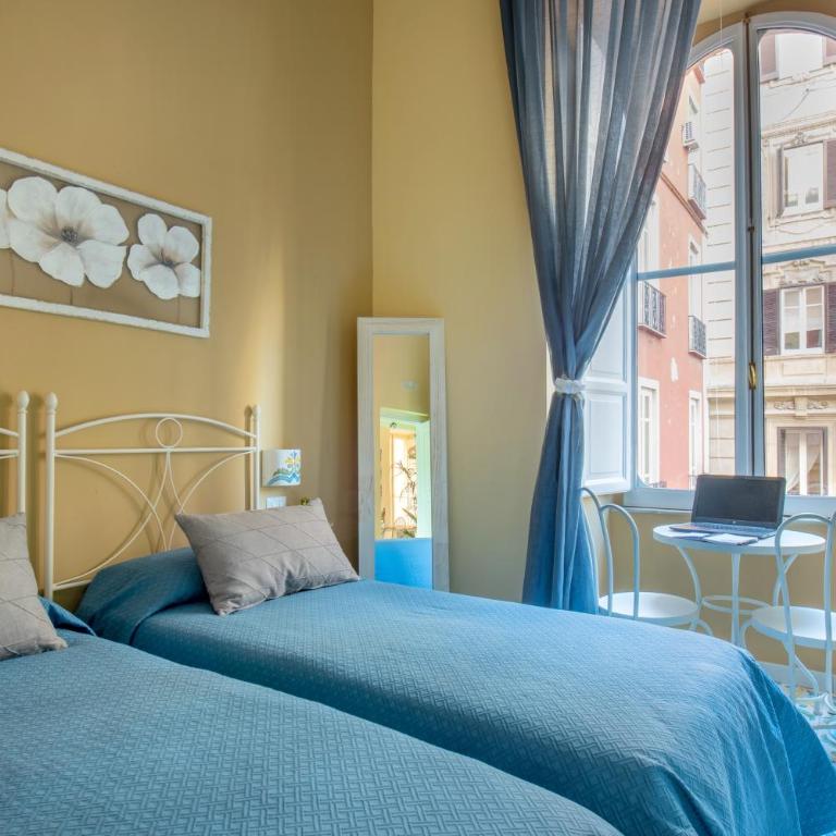 Regina Elena - Twin Room with Side Sea View - 3