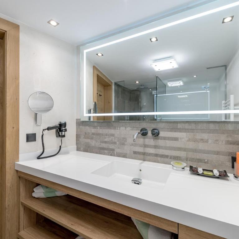 Hotel Wiesental - Superior Doppelzimmer - 7