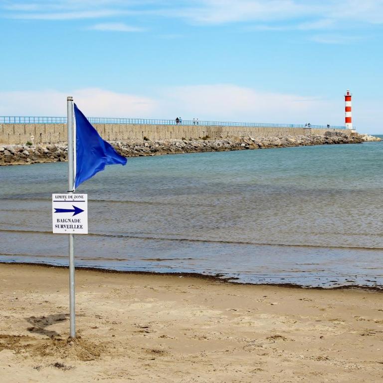 Gite Rouge à la mer climatisation dans toutes les pièces - Maison 3 Chambres - 46