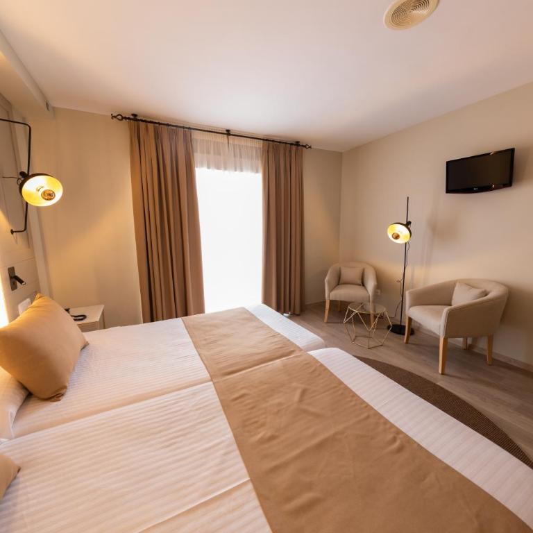 Hotel Casablanca - Habitación Doble - 1 o 2 camas - 4