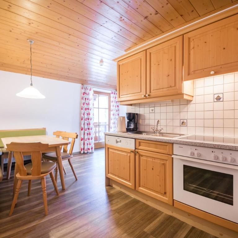Aparthotel Markushof - Apartment mit 3 Schlafzimmern - 4