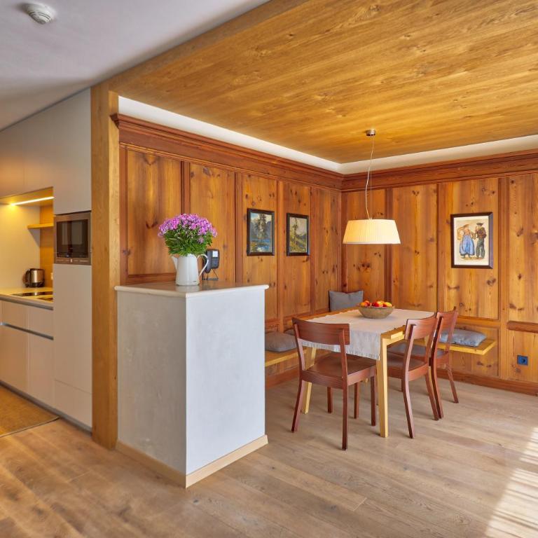 Residence Zur Post Sexten - Apartment mit Balkon - 2