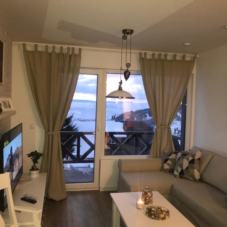 PROMO Evergreen apartments - One-Bedroom Apartment - 13