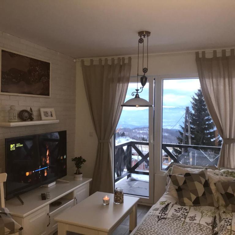 PROMO Evergreen apartments - One-Bedroom Apartment - 14