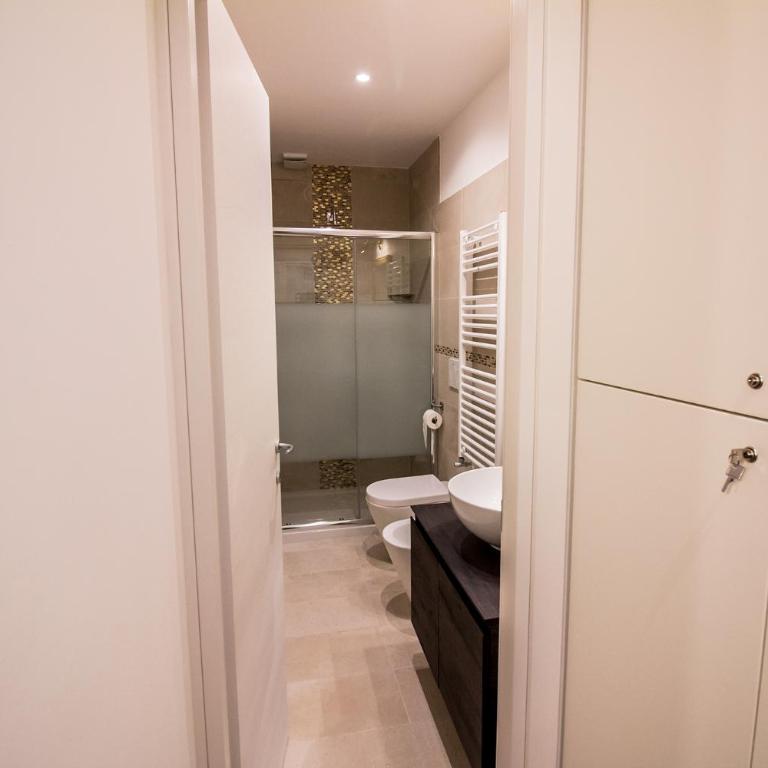 Golden Suite - Appartamento con 1 Camera da Letto - 15