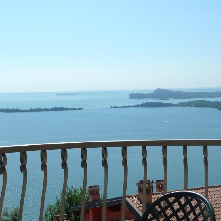 Appartamenti Borgo - Appartamento Deluxe con 3 Camere da Letto e con Vista Lago - 2