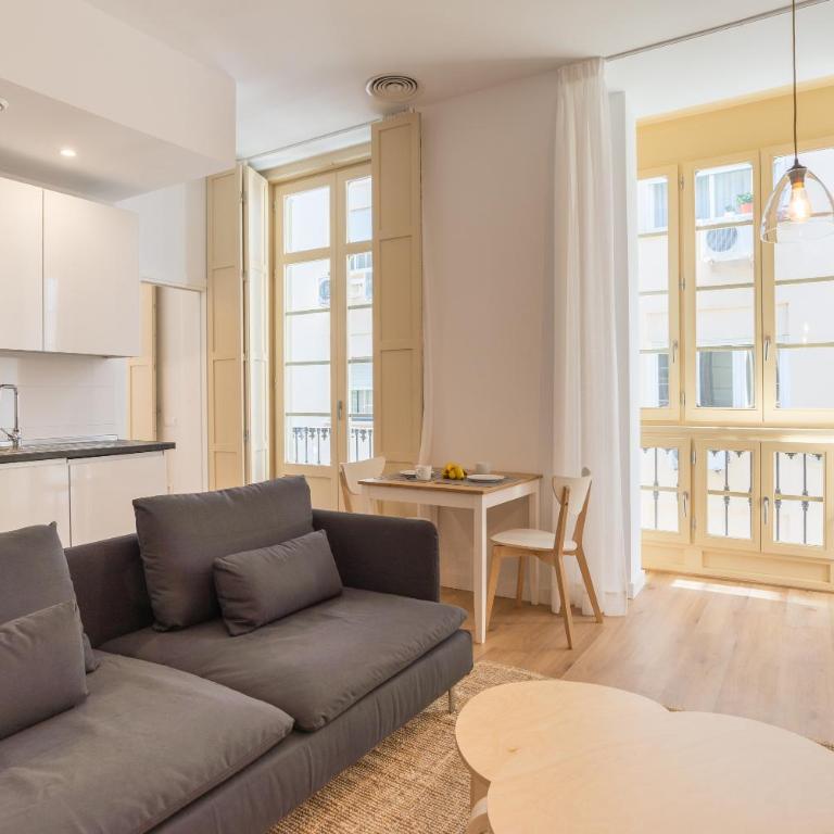 LU&CIA SOHO free breakfast! - Apartamento de 1 dormitorio - 2