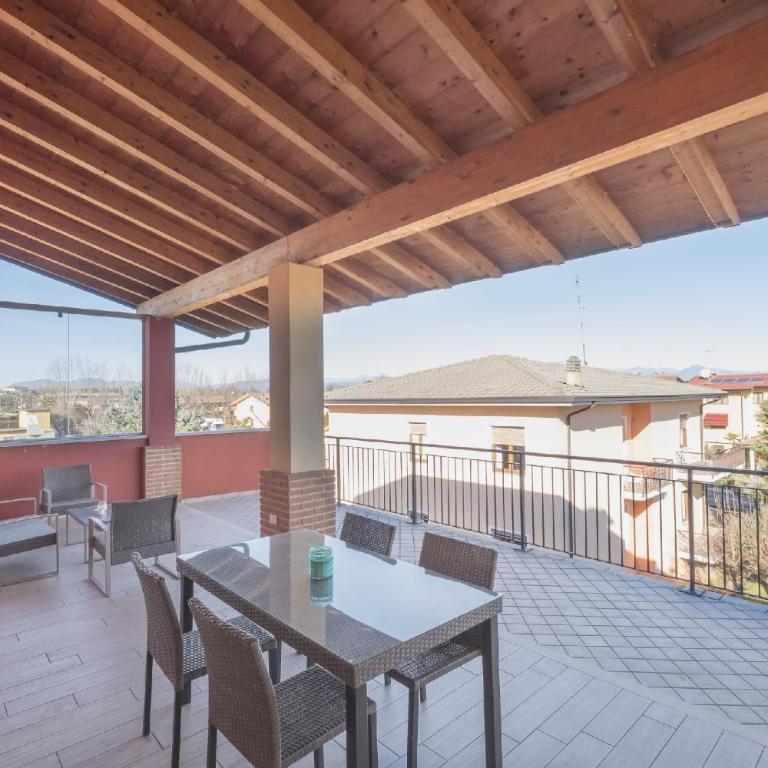Orchidea - Trilocale con grande terrazza - 2 rooms apartment - Appartamento con Terrazza - 1