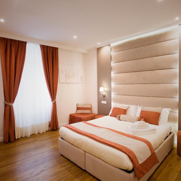 Atmosfere Guest House - Cinque Terre e La Spezia - Camera Matrimoniale - Via Roma 37 - 1