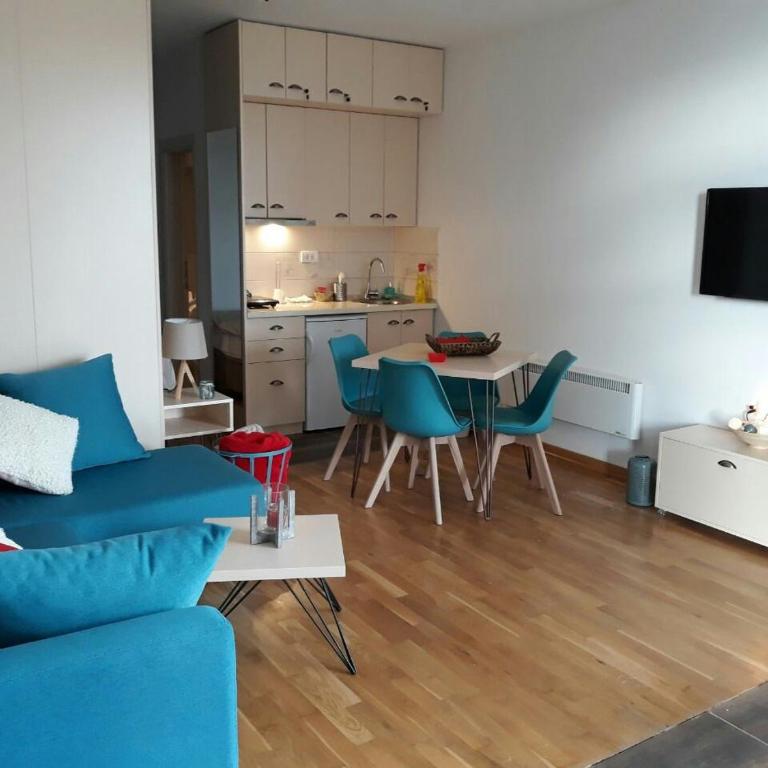 Apartman D11 Dvori - Studio Apartment - 9