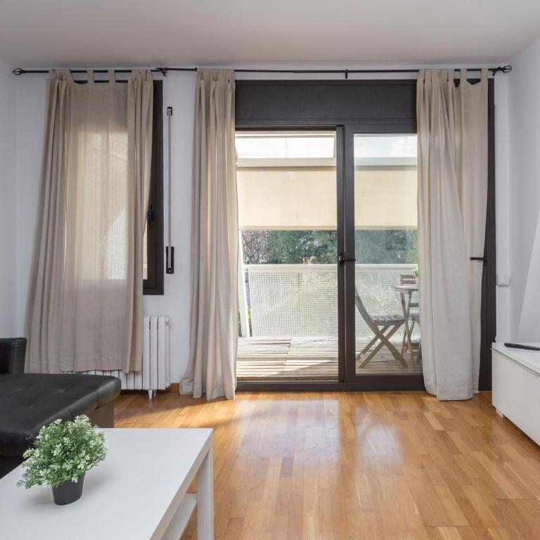 1324 - OLYMPIC DELUXE - Three-Bedroom Apartment - 6