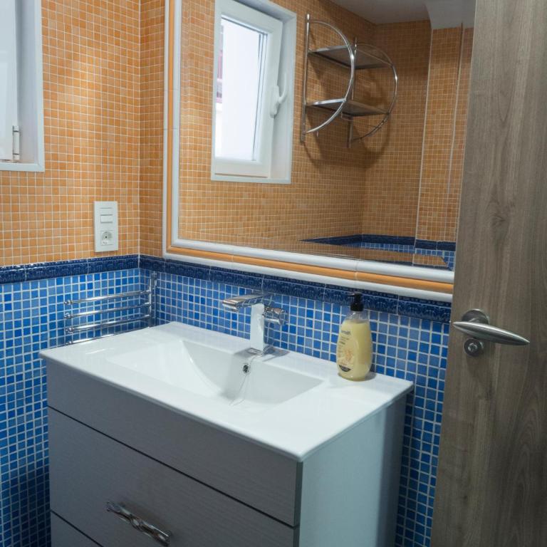 Alojamientos Turísticos Víctor de los Ríos - Apartamento de 1 dormitorio - 13