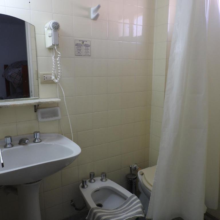 Hotel Tiburones Club - Quadruple Room - 1