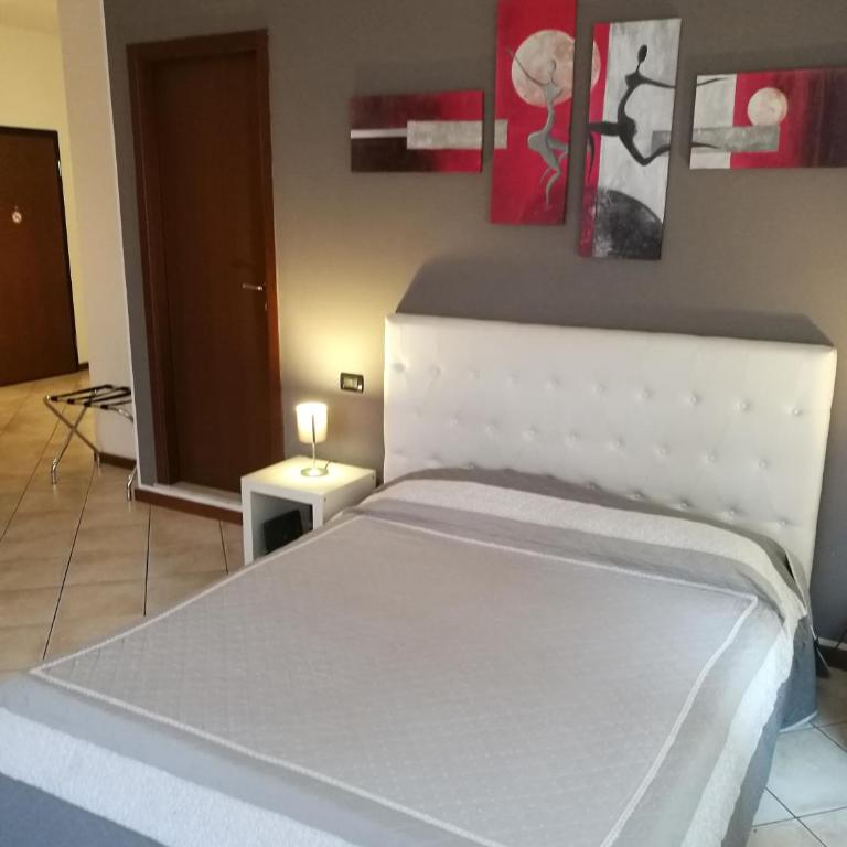 Residenza Ugo Bassi - Monolocale - 15