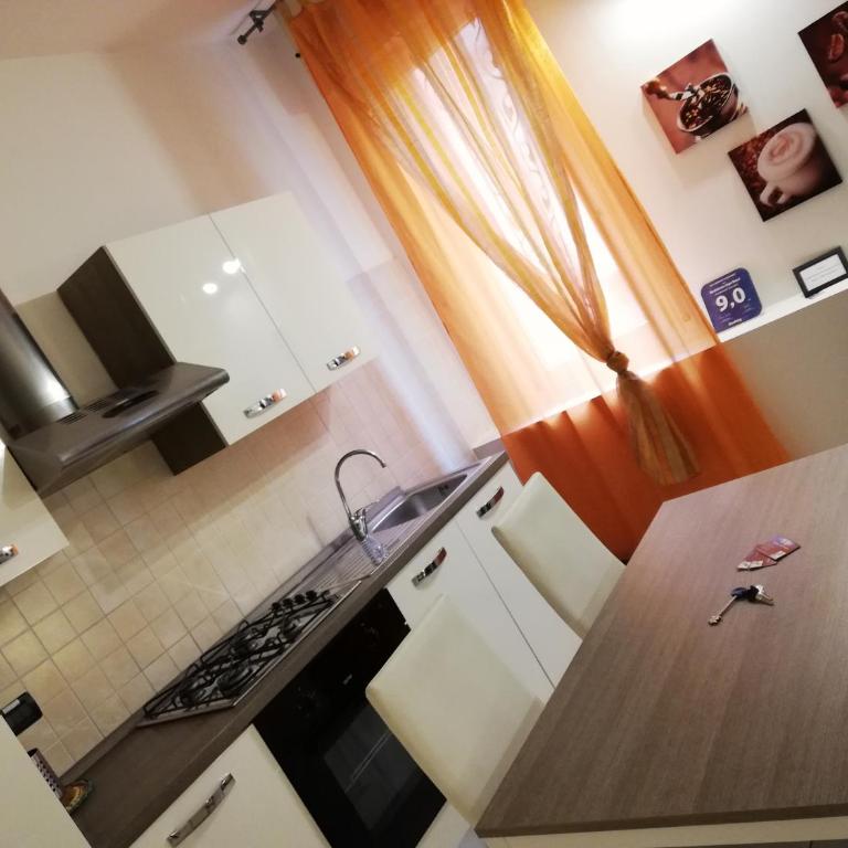 Residenza Ugo Bassi - Monolocale Deluxe - 10