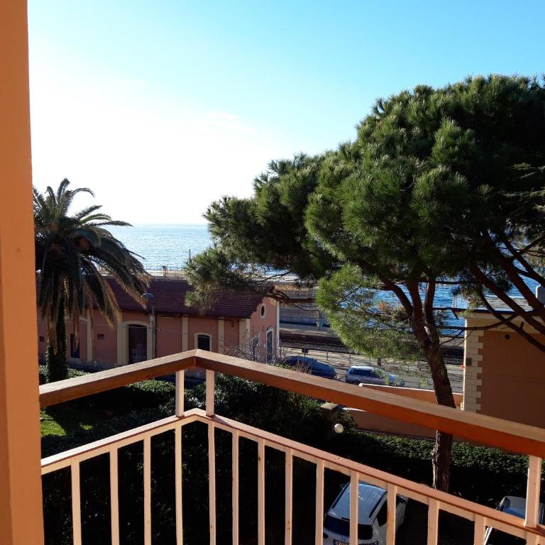 Hotel Esperia - Camera Comfort Matrimoniale/Doppia con Letti Singoli con Balcone - 6