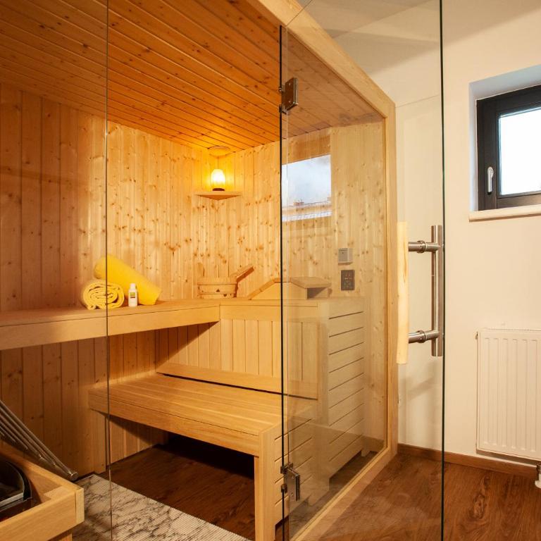 Chalet Resort Montafon I - Chalets & Chalet-Apartments - Apartment B mit Sauna - 3